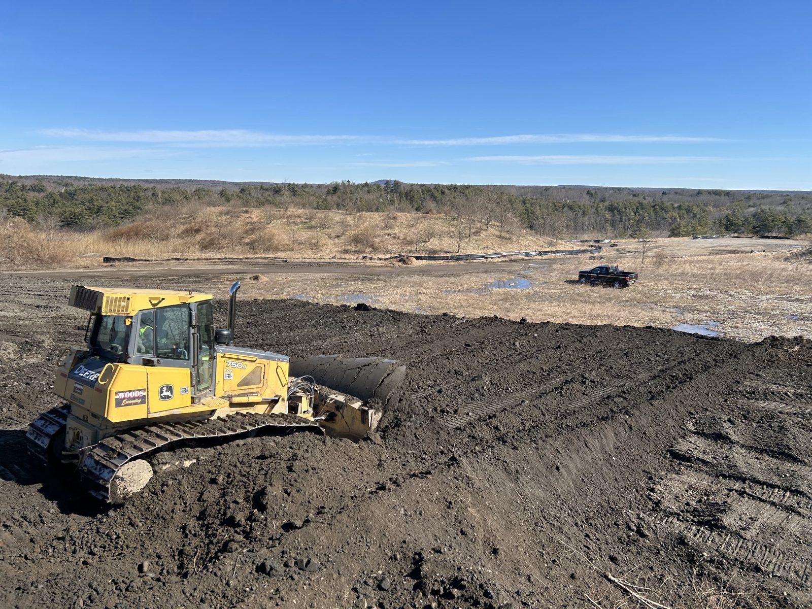 Mass Excavation: Woods crew and equipment on the job