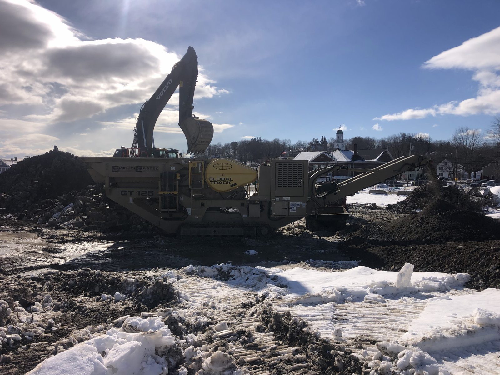 Ledge Removal and Processing: Woods crew and equipment on the job